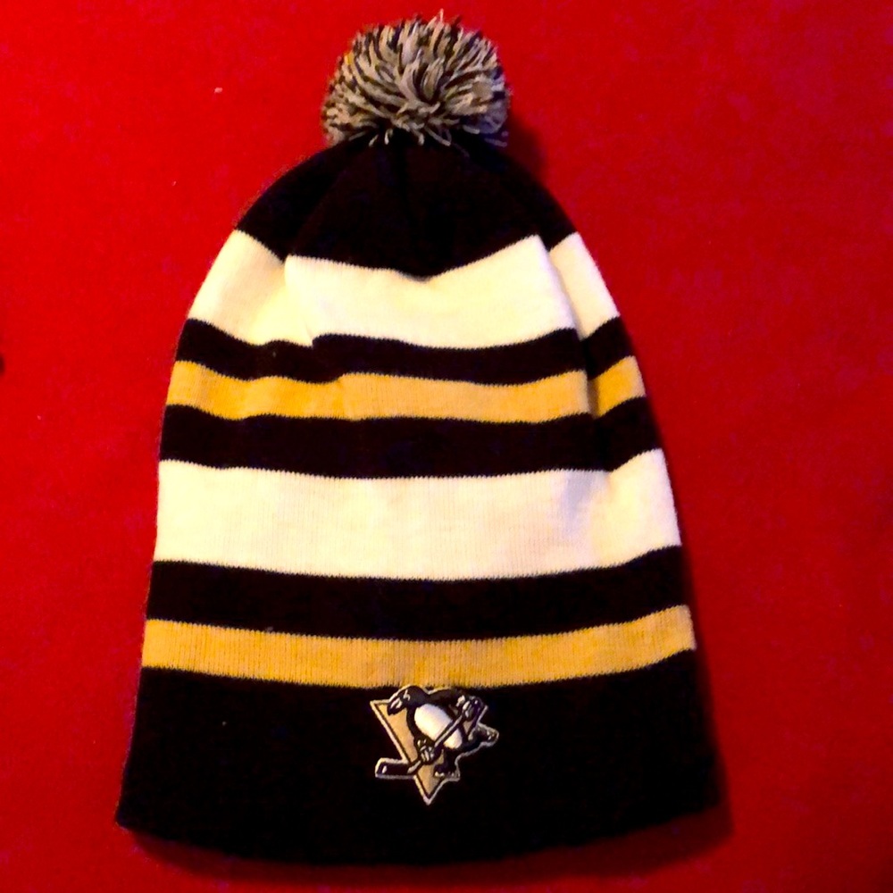 NHL Pittsburgh Penguins Winter Beanie with Pom